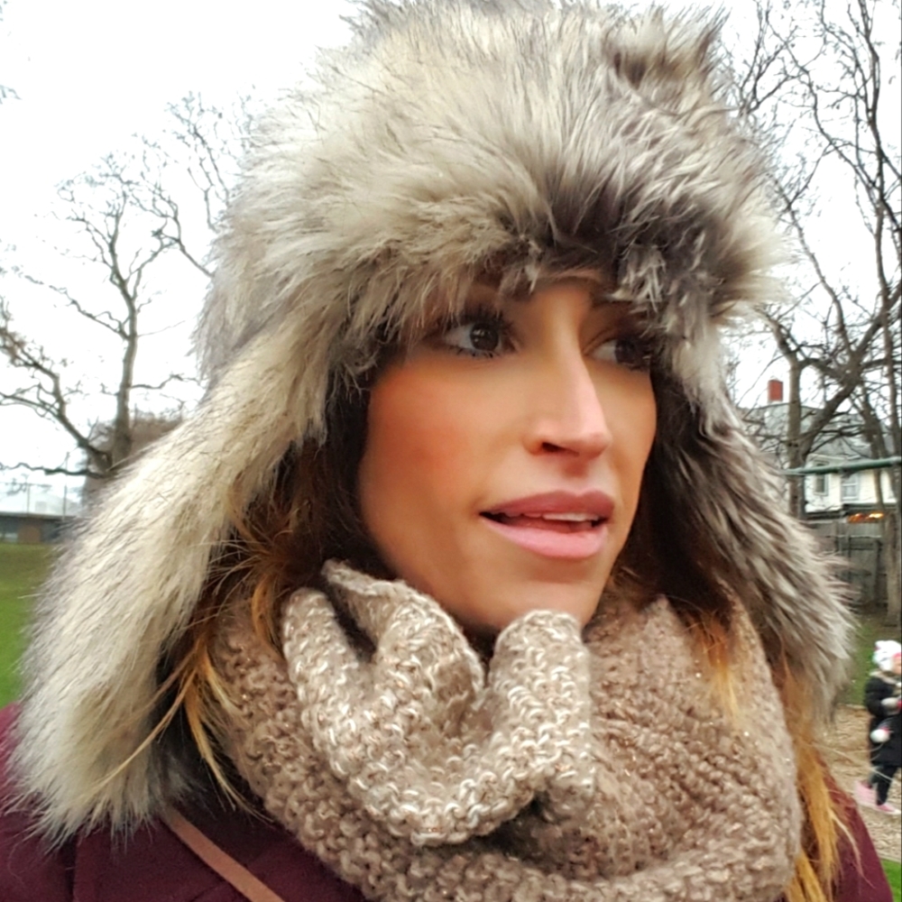 Meet your Posher, Candice